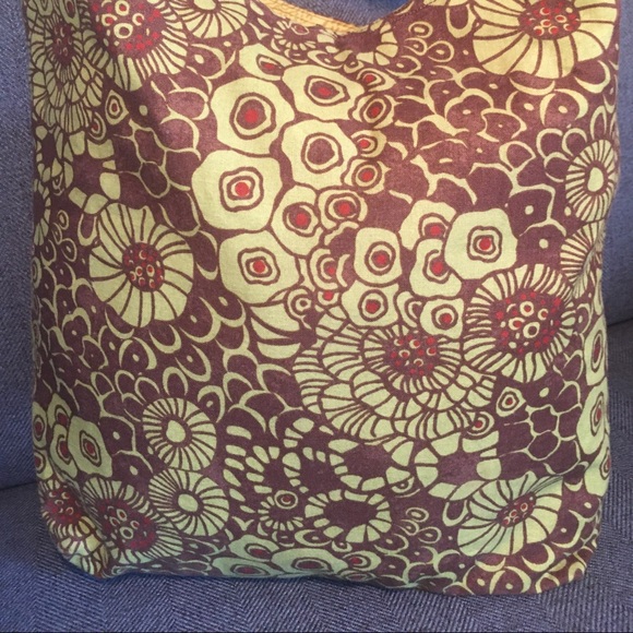 Unique Over-the-Shoulder Green and Brown Print Bag - Picture 6 of 10